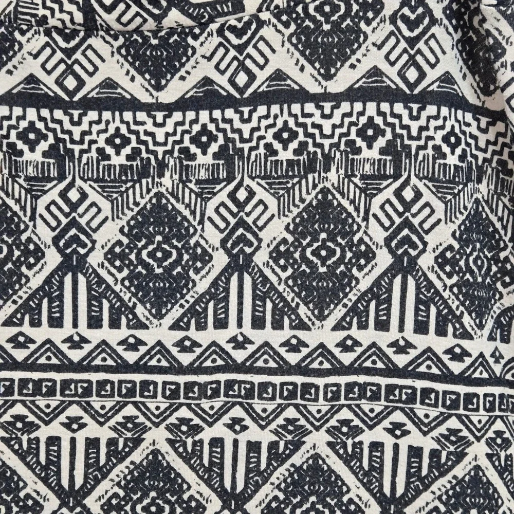Roz & Ali Womens Black White Geometric Tribal Print‎ Jersey Knit Maxi Skirt M